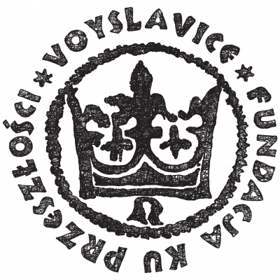 Logotyp Fundacji ku Przeszłości przypominający pieczęć z symbolem korony.